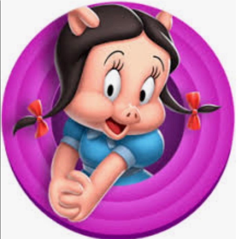 Meet your Posher, Nora